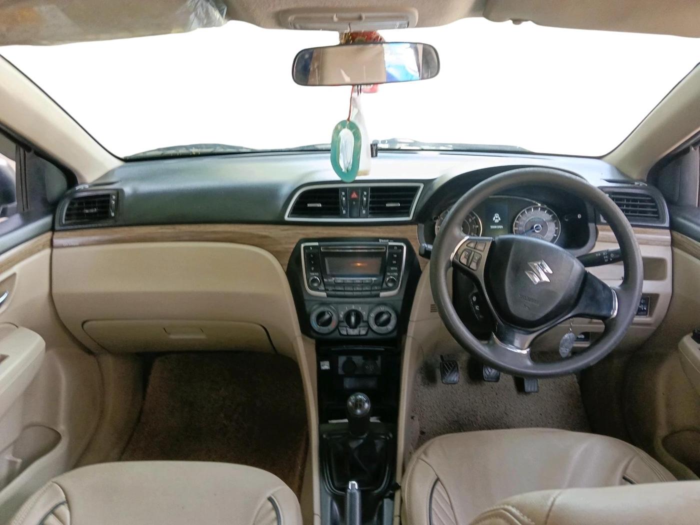 2022 Maruti Ciaz SIGMA 1.5 SHVS MT  PETROL, CNG, Manual, 21,387 km, interior