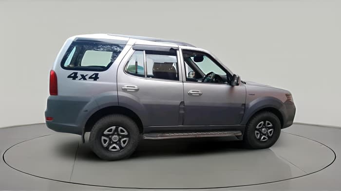 2015 Tata Safari Storme 2.2 LX 4X2, Diesel, Manual, 79,316 km, exterior