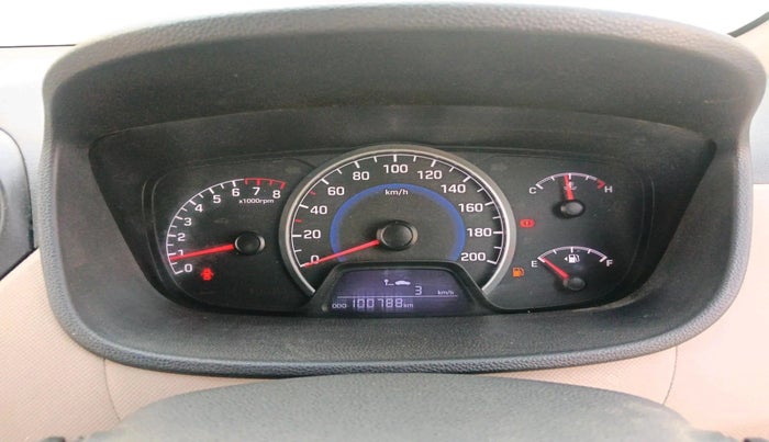 2017 Hyundai Grand i10 ERA 1.2 KAPPA VTVT, Petrol, Manual, 1,00,788 km, interior