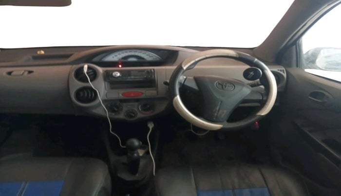 2012 Toyota Etios Liva GD, Diesel, Manual, 1,29,275 km, interior