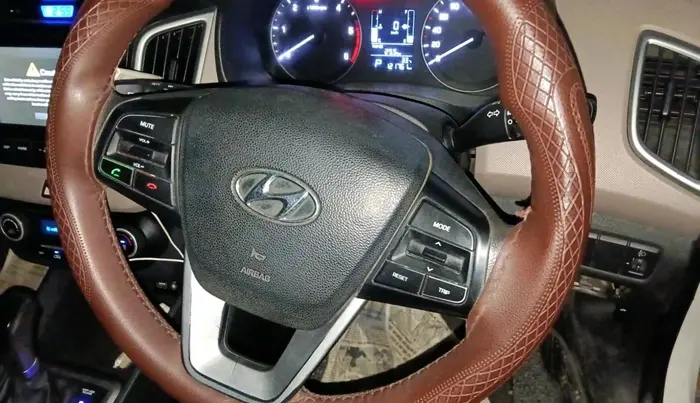2015 Hyundai Creta SX PLUS AT 1.6 DIESEL, Diesel, Automatic, 1,21,761 km, interior