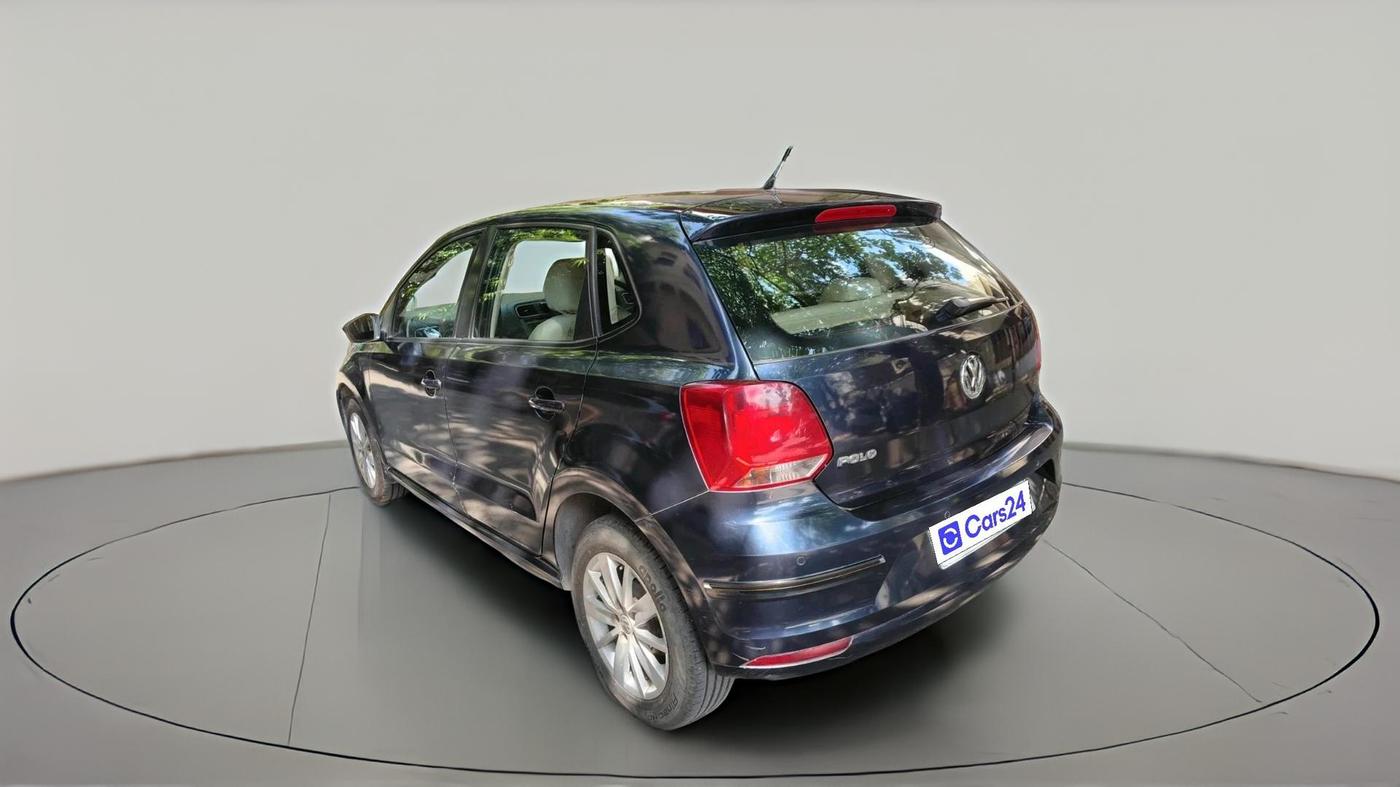 2015 Volkswagen Polo HIGHLINE1.2L, Petrol, Manual, 50,239 km, exterior