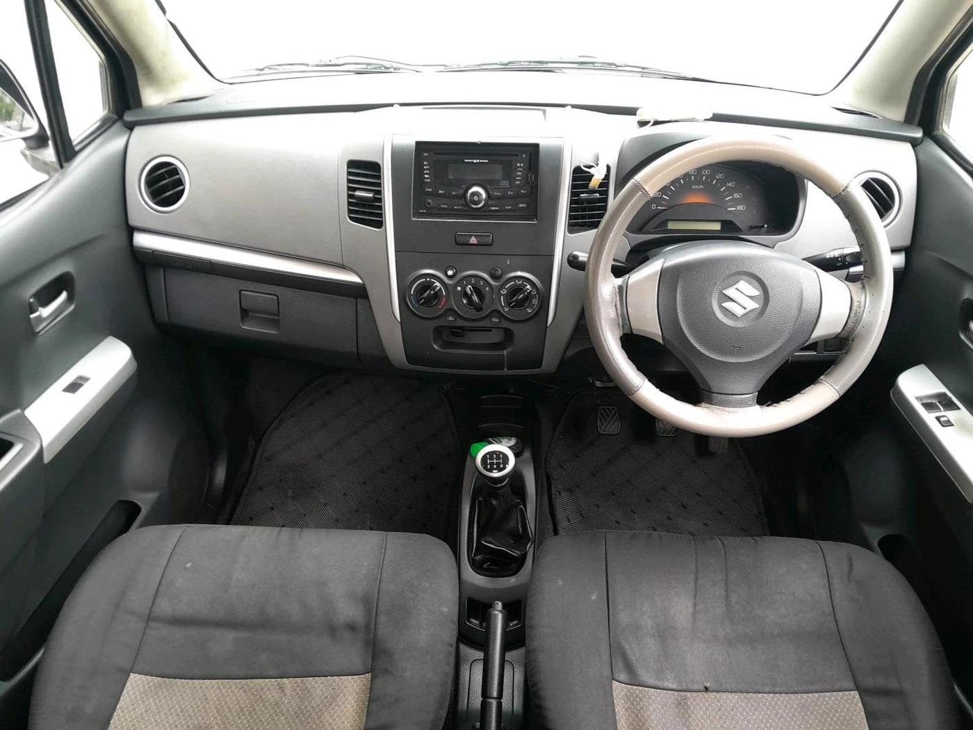 2012 Maruti Wagon R 1.0 LXI, Petrol, Manual, 83,242 km, interior