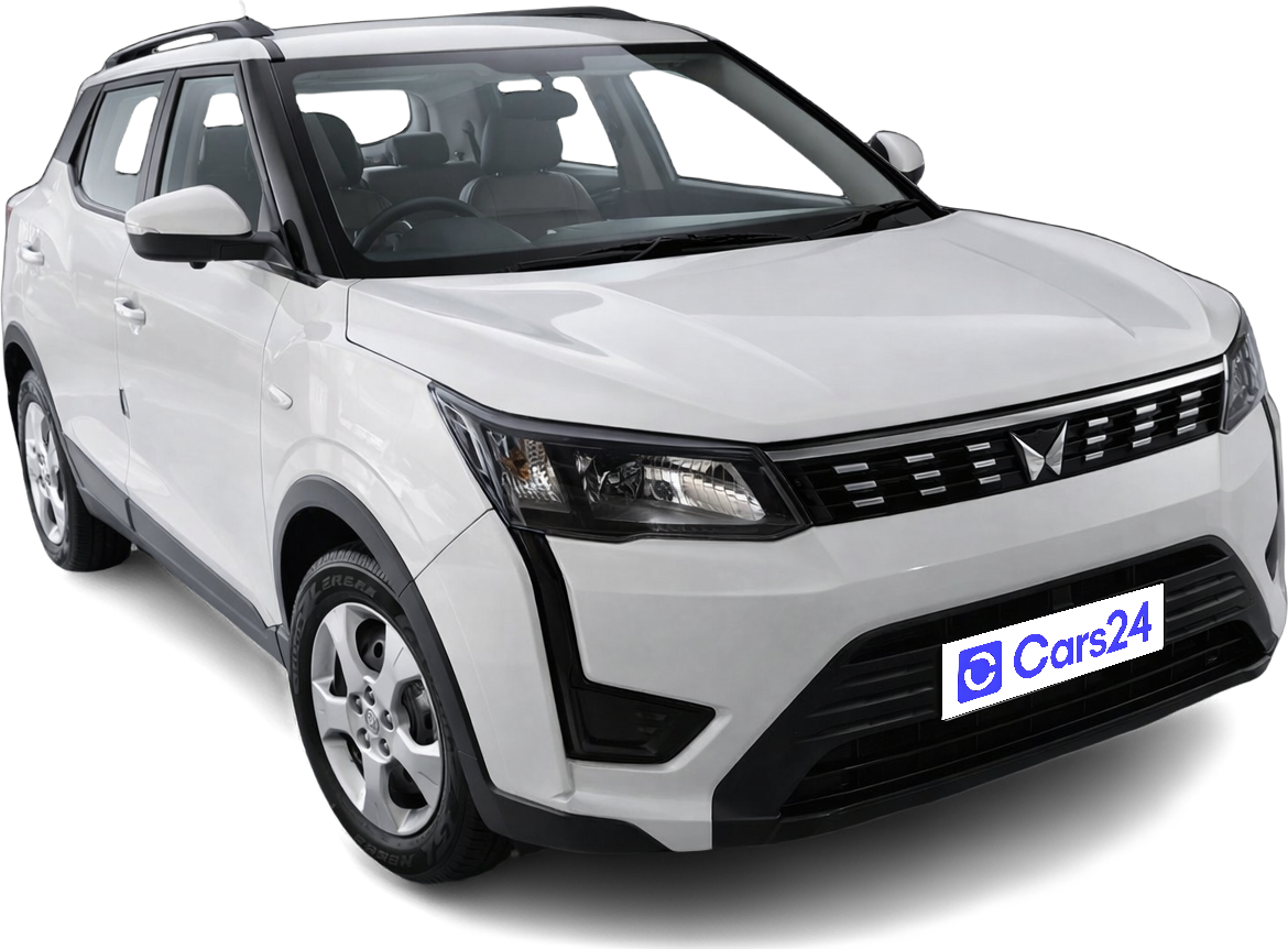 2023 Mahindra XUV300 - SUV - Petrol - Manual - ₹8.60 lakh
