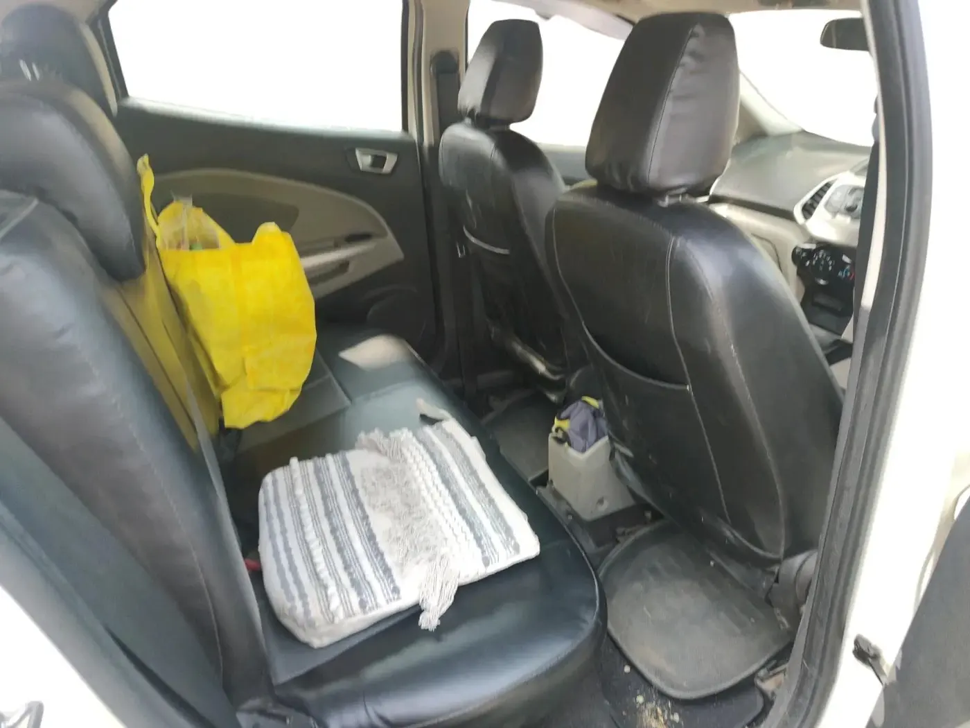 2014 Ford Ecosport TREND 1.5L DIESEL, Diesel, Manual, 1,72,698 km, interior