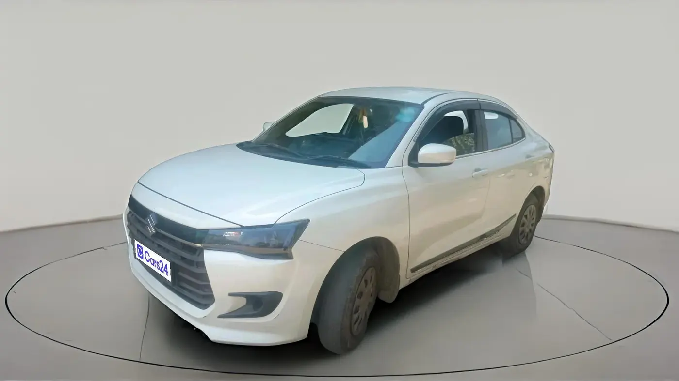 2025 Maruti Dzire VXi CNG, CNG, Manual, 48,335 km, exterior