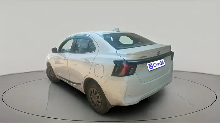 2025 Maruti Dzire VXi CNG, CNG, Manual, 48,335 km, exterior