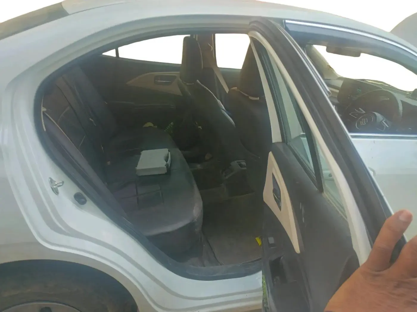 2025 Maruti Dzire VXi CNG, CNG, Manual, 48,335 km, interior