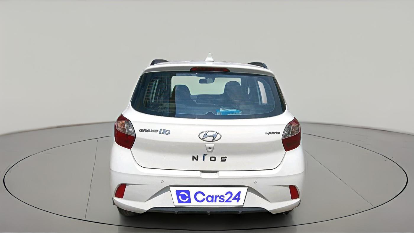 2021 Hyundai GRAND I10 NIOS SPORTZ 1.2 KAPPA VTVT, Petrol, Manual, 1,15,334 km, exterior