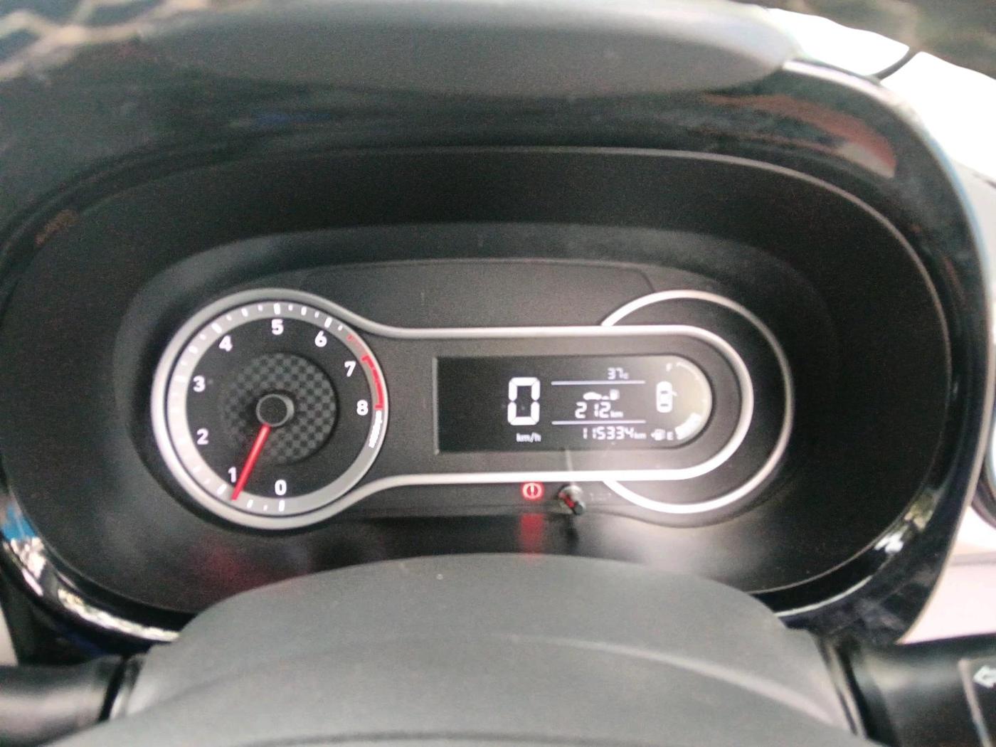 2021 Hyundai GRAND I10 NIOS SPORTZ 1.2 KAPPA VTVT, Petrol, Manual, 1,15,334 km, interior