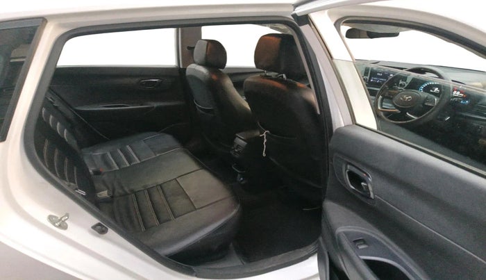 2023 Hyundai NEW I20 SPORTZ 1.2 IVT, Petrol, Automatic, 35,197 km, interior