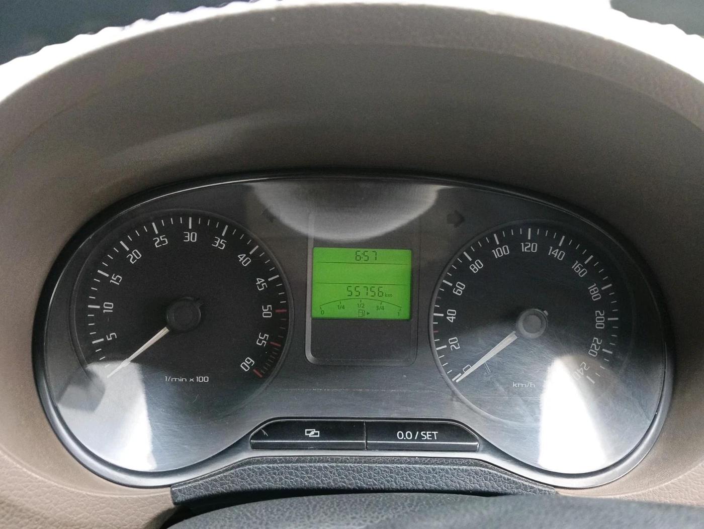2013 Skoda Rapid AMBITION 1.6 TDI CR MT, Diesel, Manual, 55,756 km, interior