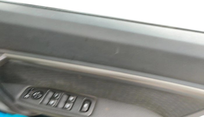 2022 Renault Kiger RXZ MT, Petrol, Manual, 74,940 km, interior