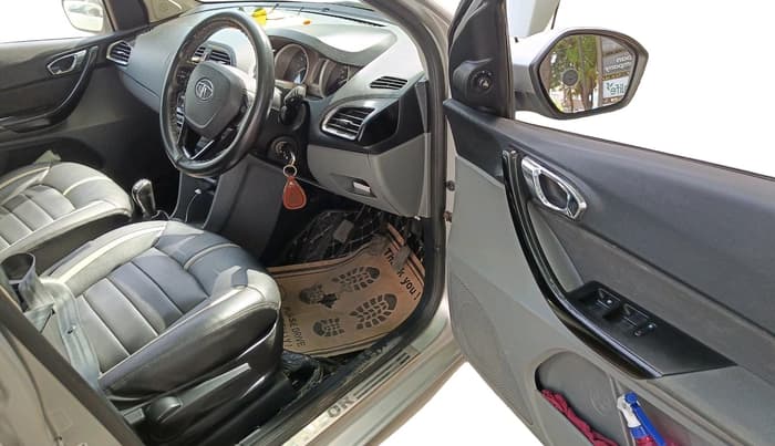 2017 Tata TIGOR XZ (O) PETROL, Petrol, Manual, 97,019 km, interior
