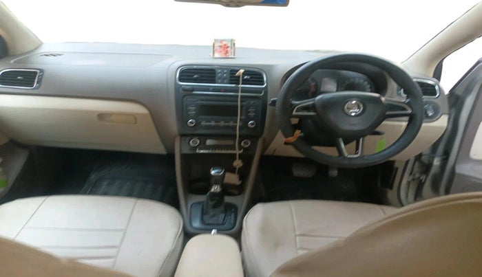 2015 Skoda Rapid Elegance 1.6 MPI AT, Petrol, Automatic, 1,24,804 km, interior