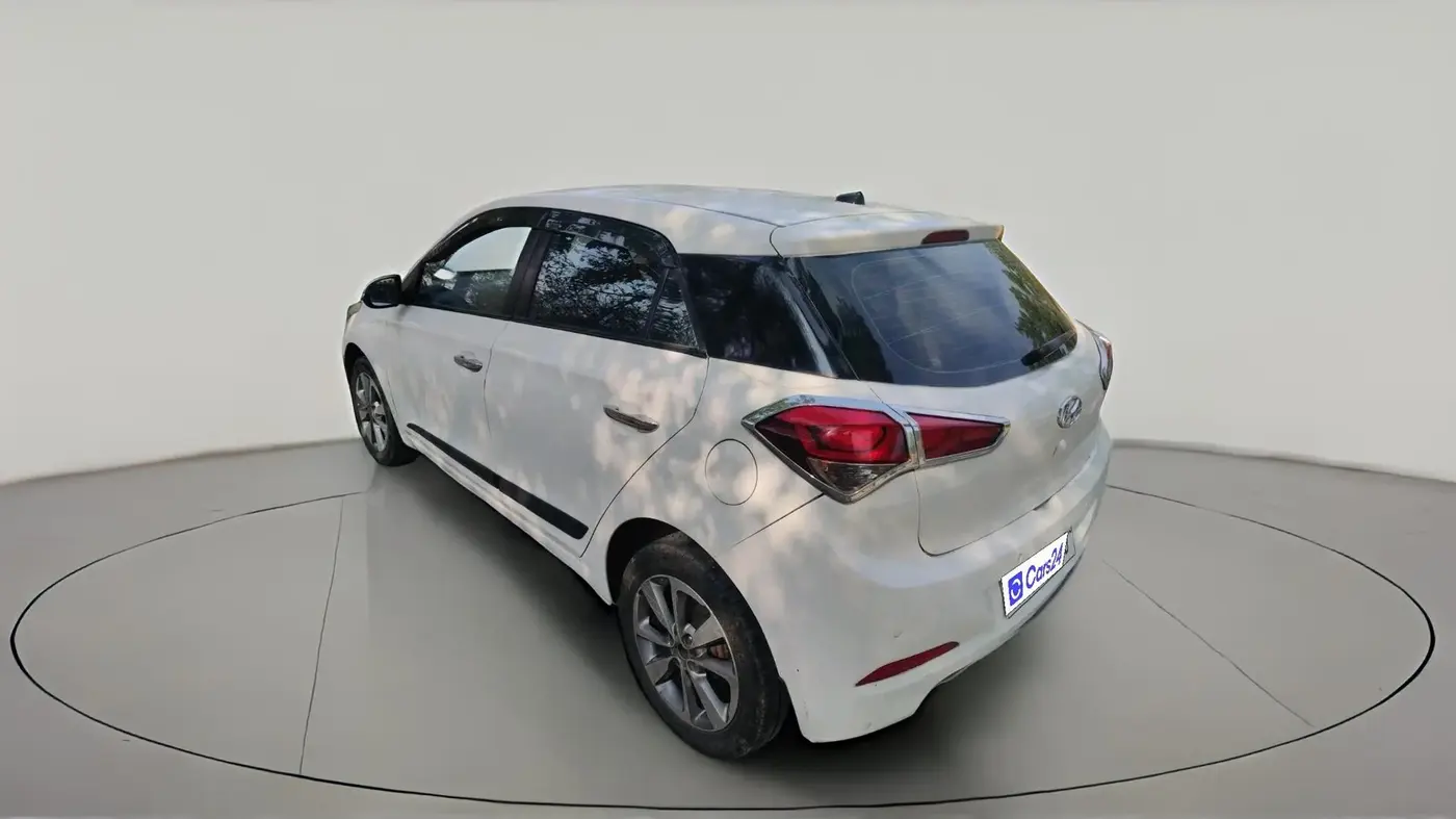 2016 Hyundai Elite i20 ASTA 1.4 CRDI (O), Diesel, Manual, 1,75,991 km, exterior