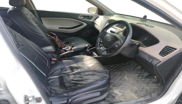 2016 Hyundai Elite i20 ASTA 1.4 CRDI (O), Diesel, Manual, 1,75,991 km, interior