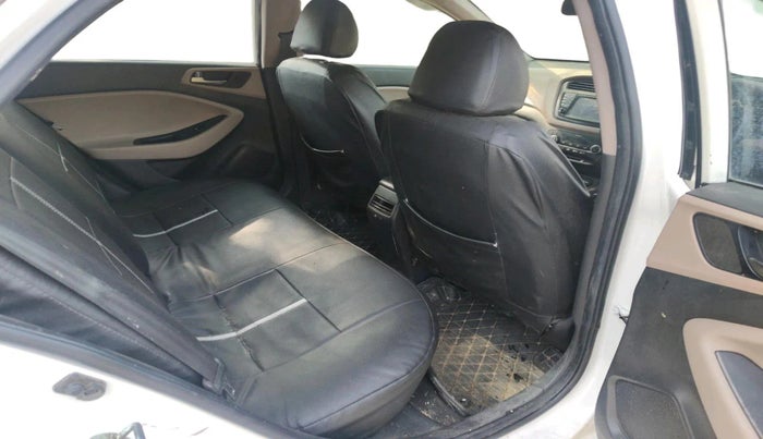 2016 Hyundai Elite i20 ASTA 1.4 CRDI (O), Diesel, Manual, 1,75,991 km, interior