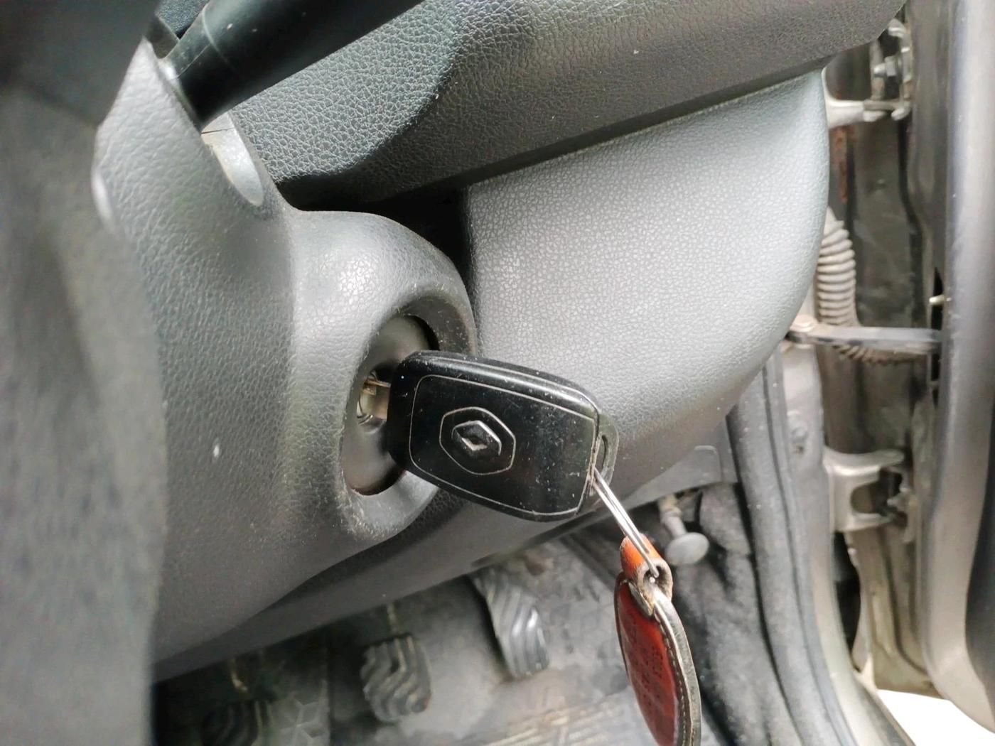 2019 Renault Kwid RXL, Petrol, Manual, 75,578 km, interior