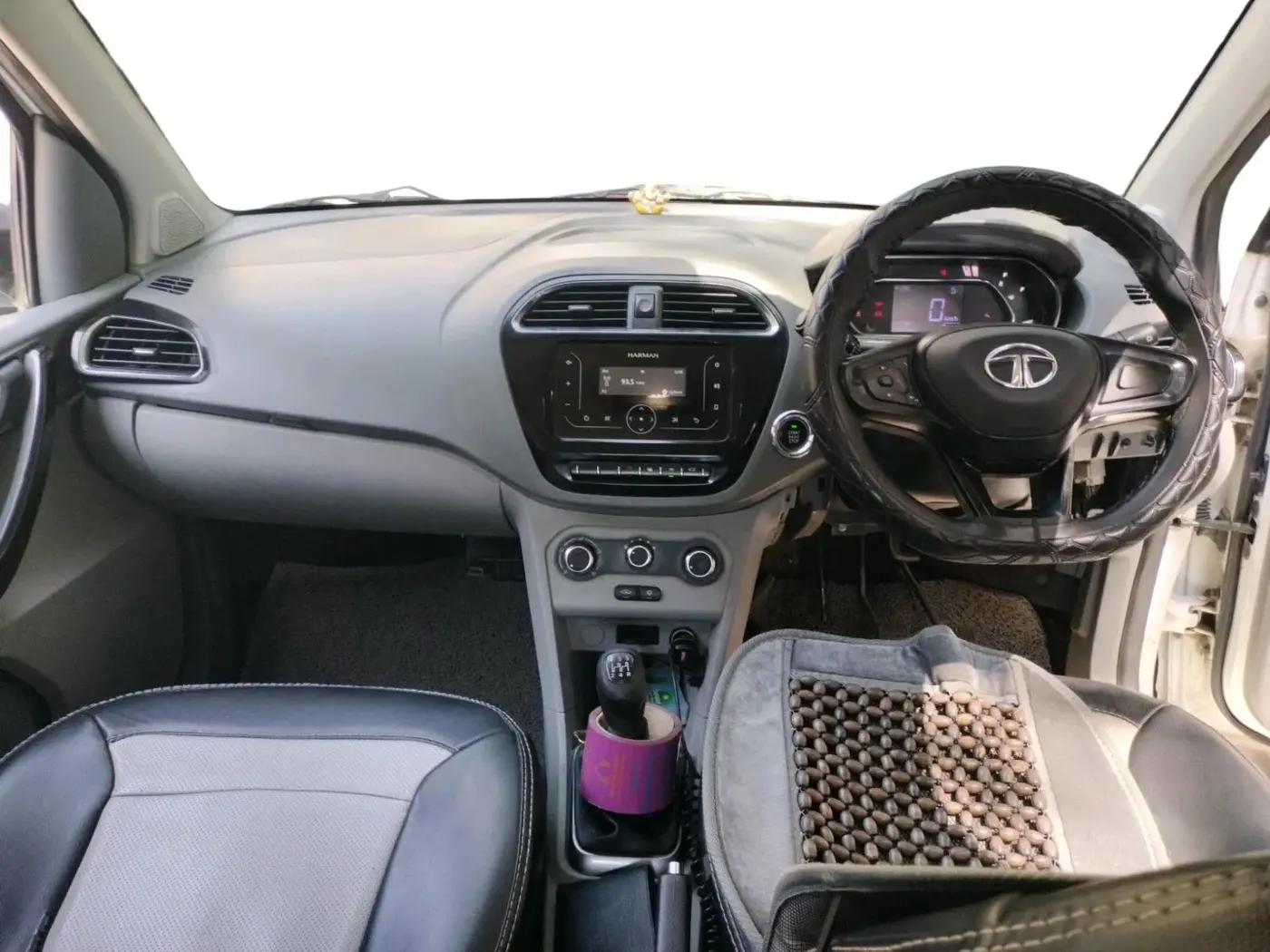 2022 Tata TIGOR XZ CNG, CNG, Manual, 1,62,458 km, interior