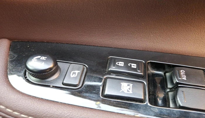 2023 Maruti Grand Vitara ALPHA SMART HYBRID, Petrol, Manual, 23,341 km, interior