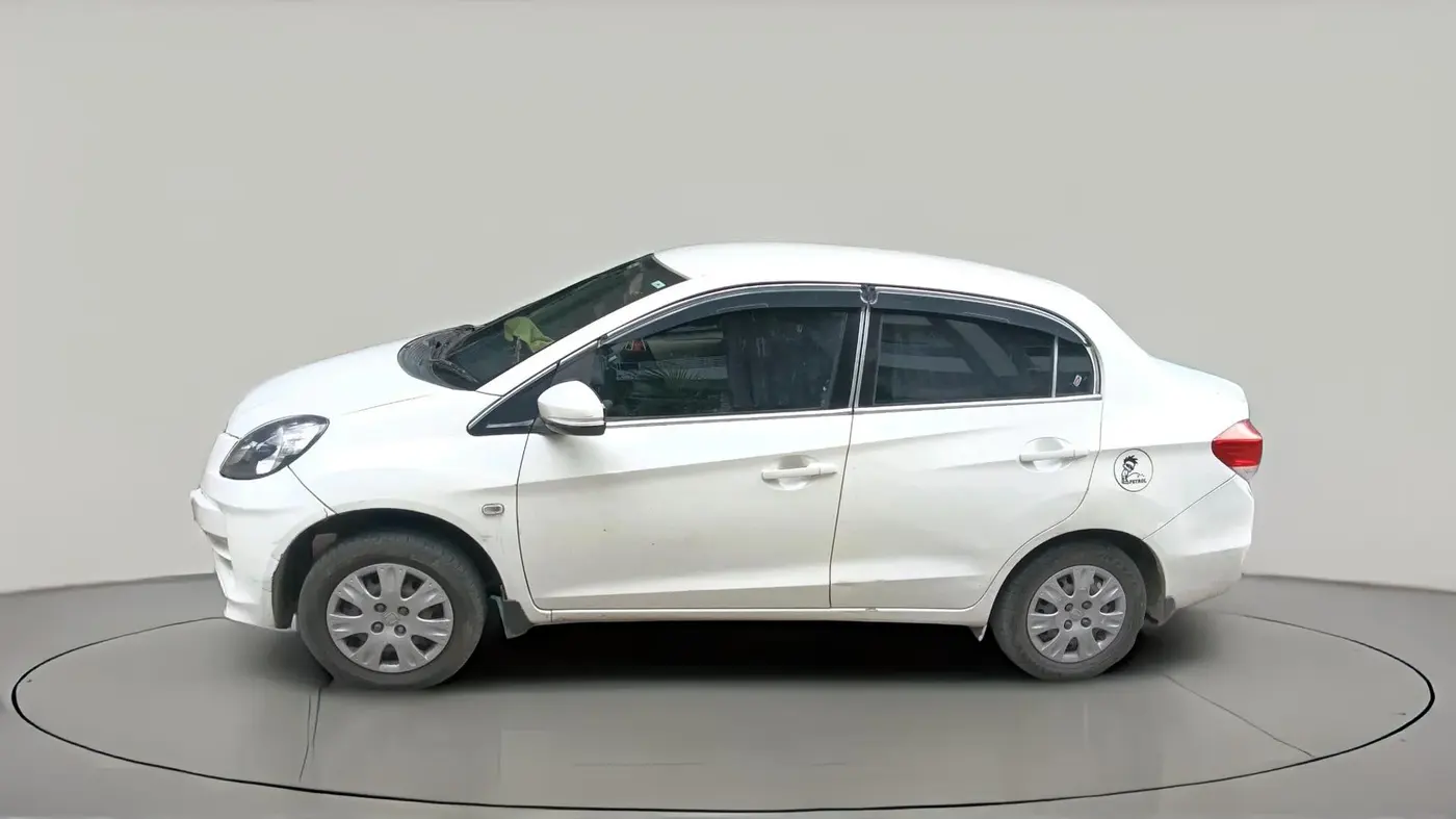 2015 Honda Amaze 1.2L I-VTEC S, Petrol, Manual, 1,76,474 km, exterior