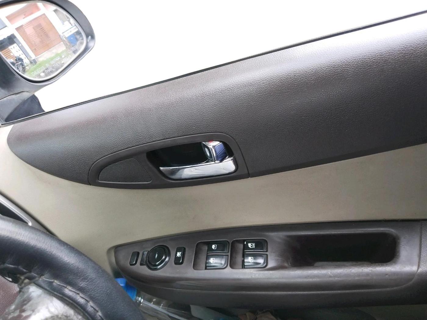 2011 Hyundai i20 ASTA 1.2, Petrol, Manual, 1,28,716 km, interior