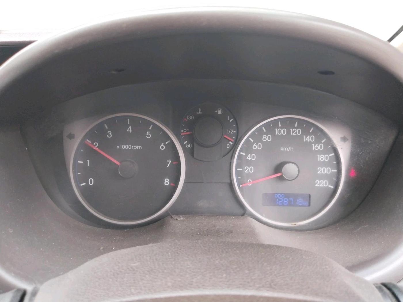 2011 Hyundai i20 ASTA 1.2, Petrol, Manual, 1,28,716 km, interior