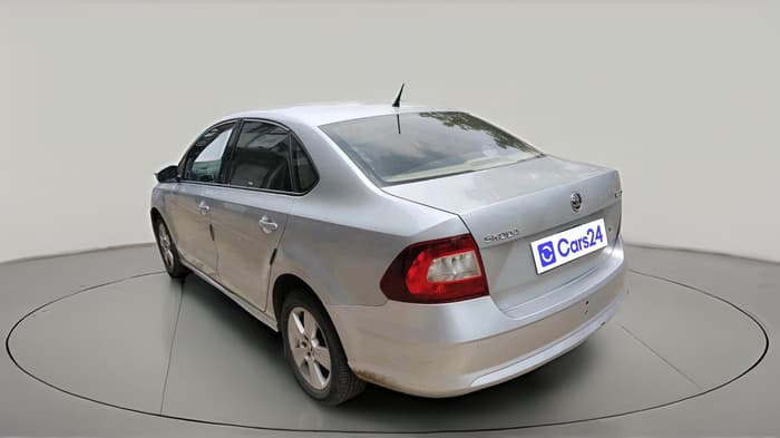 2018 Skoda Rapid AMBITION 1.6 MPI MT, Petrol, Manual, 57,307 km, exterior