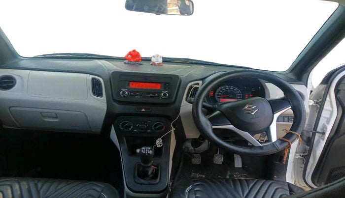 2025 Maruti New Wagon-R VXI 1.0, Petrol, Manual, 3,044 km, interior