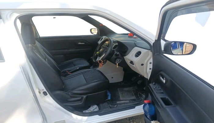 2025 Maruti New Wagon-R VXI 1.0, Petrol, Manual, 3,044 km, interior