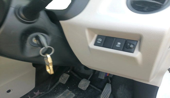 2025 Maruti New Wagon-R VXI 1.0, Petrol, Manual, 3,044 km, interior