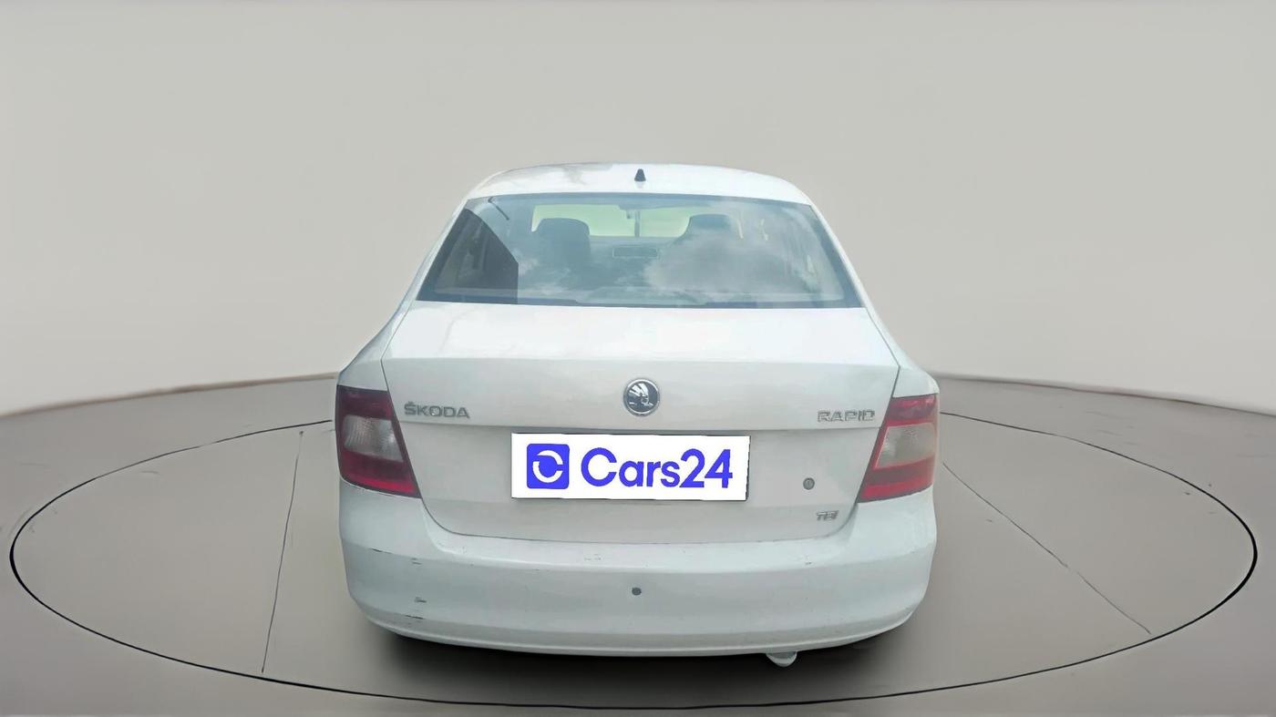 2016 Skoda Rapid AMBITION 1.6 MPI MT, Petrol, Manual, 87,969 km, exterior