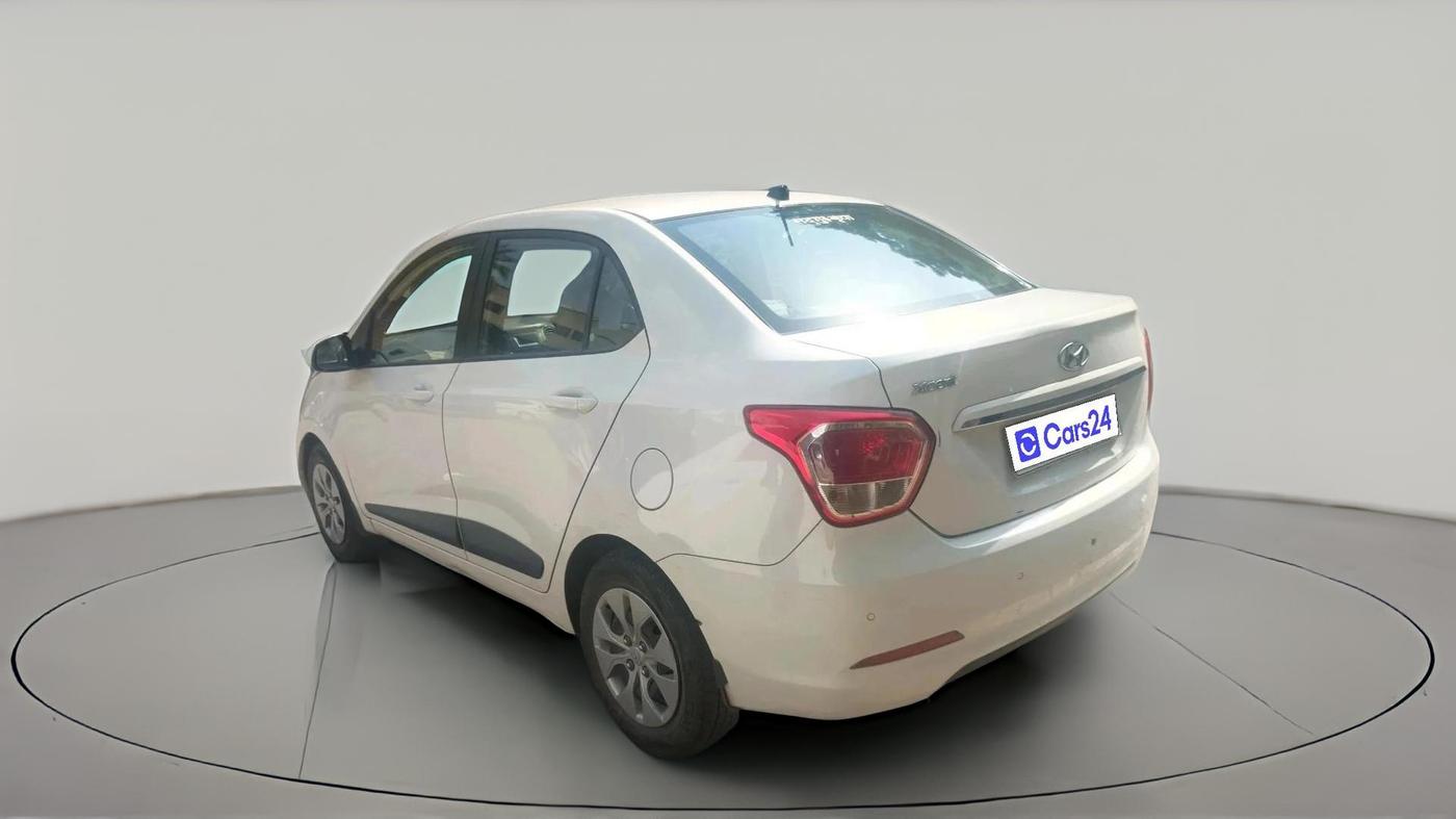 2015 Hyundai Xcent S 1.2, Petrol, Manual, 41,980 km, exterior