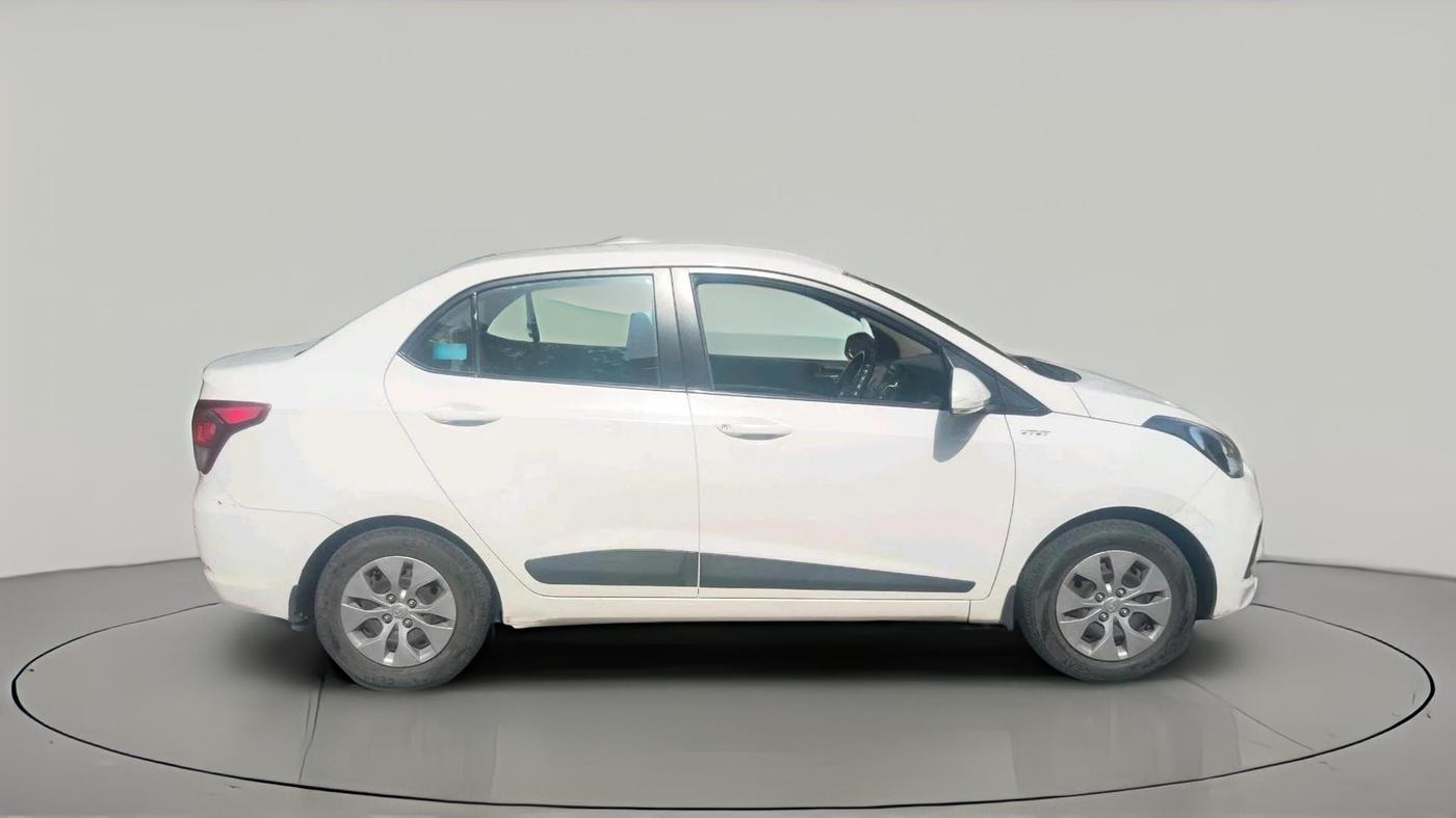 2015 Hyundai Xcent S 1.2, Petrol, Manual, 41,980 km, exterior