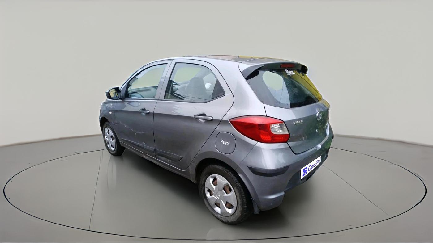 2018 Tata Tiago XT PETROL, Petrol, Manual, 54,756 km, exterior