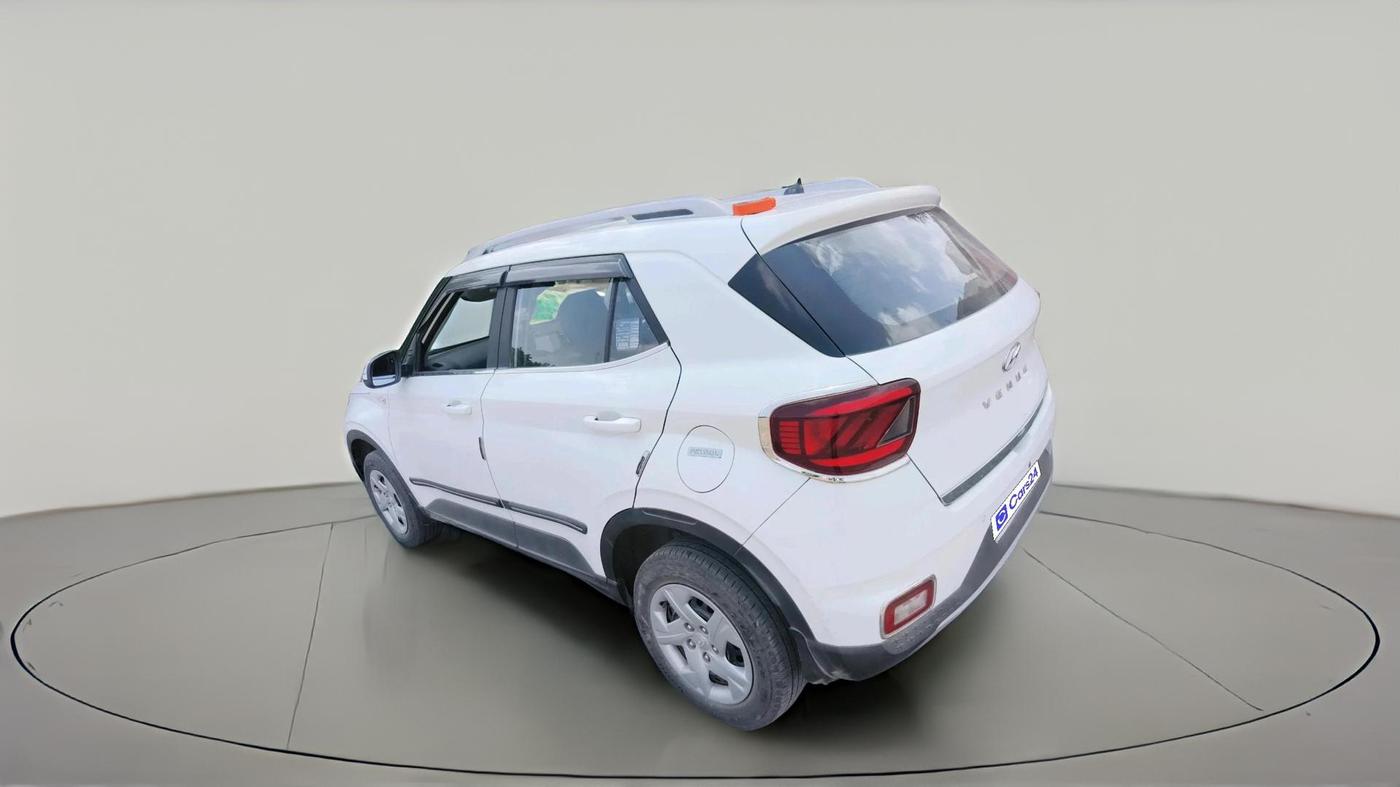 2021 Hyundai VENUE S 1.2, Petrol, Manual, 26,085 km, exterior