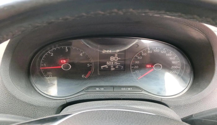 2016 Volkswagen Ameo HIGHLINE PLUS 1.5L AT 16 ALLOY, Diesel, Automatic, 60,364 km, interior