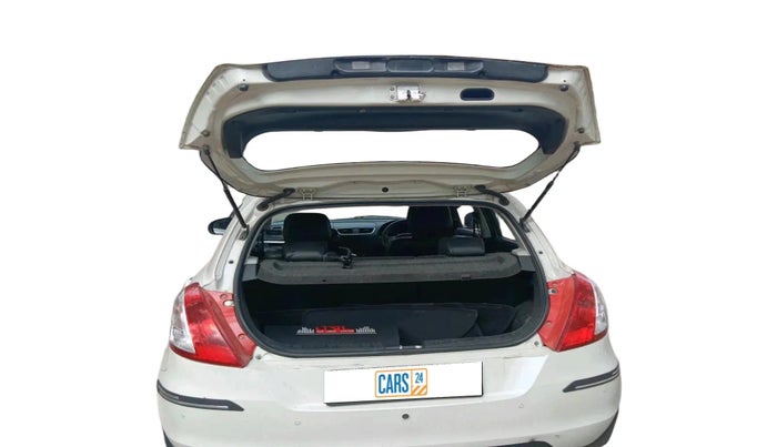 2016 Maruti Swift VXI, Petrol, Manual, 1,03,647 km, exterior