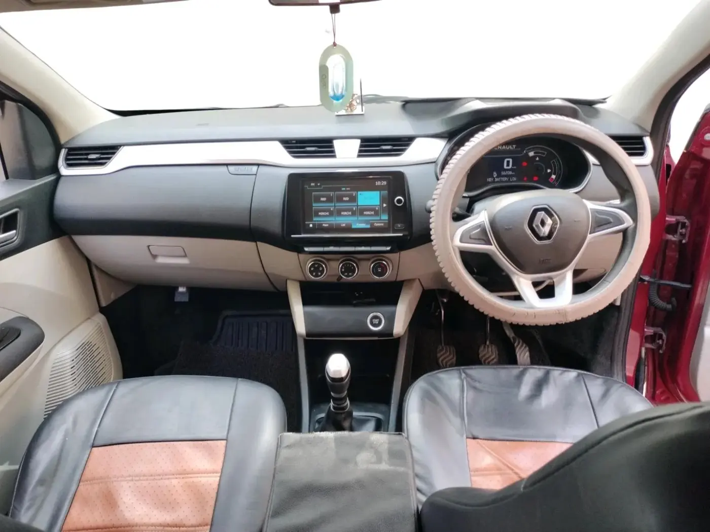 2020 Renault TRIBER RXZ, Petrol, Manual, 56,208 km, interior