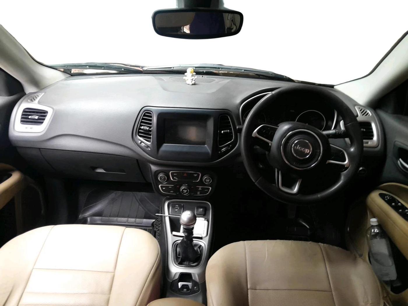 2018 Jeep Compass LONGITUDE (O) 2.0 DIESEL, Diesel, Manual, 1,10,813 km, interior