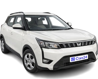 2022 Mahindra XUV300 - SUV - Petrol - Manual - ₹6.76 lakh
