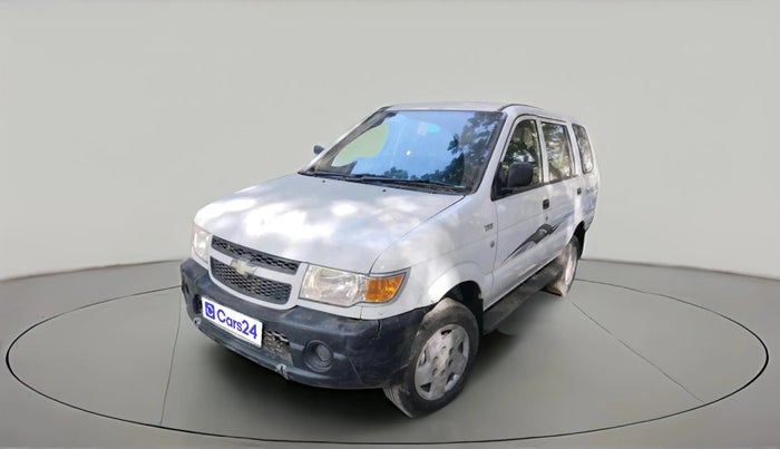 2012 Chevrolet Tavera NEO 3 MAX 10 STR BS III, Diesel, Manual, 1,61,358 km, exterior