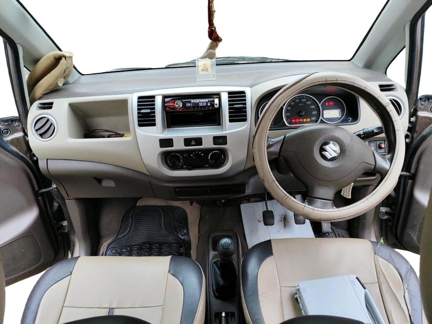 2011 Maruti Zen Estilo VXI, Petrol, Manual, 82,353 km, interior