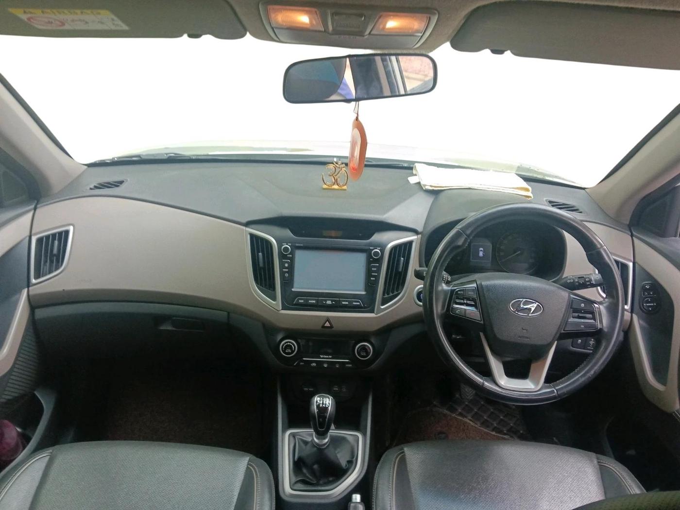 2017 Hyundai Creta SX (O) 1.6 DIESEL, Diesel, Manual, 92,624 km, interior