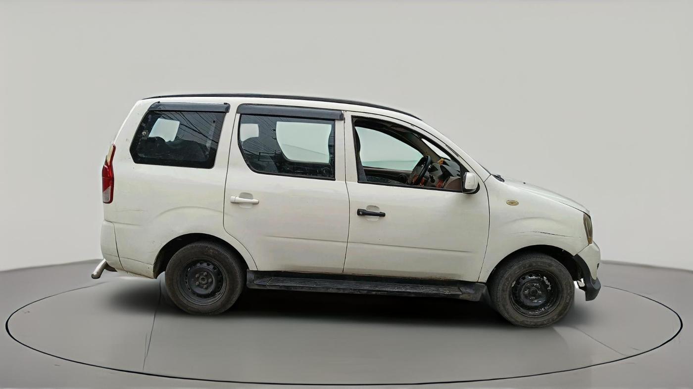 2012 Mahindra Xylo D4, Diesel, Manual, 1,74,225 km, exterior