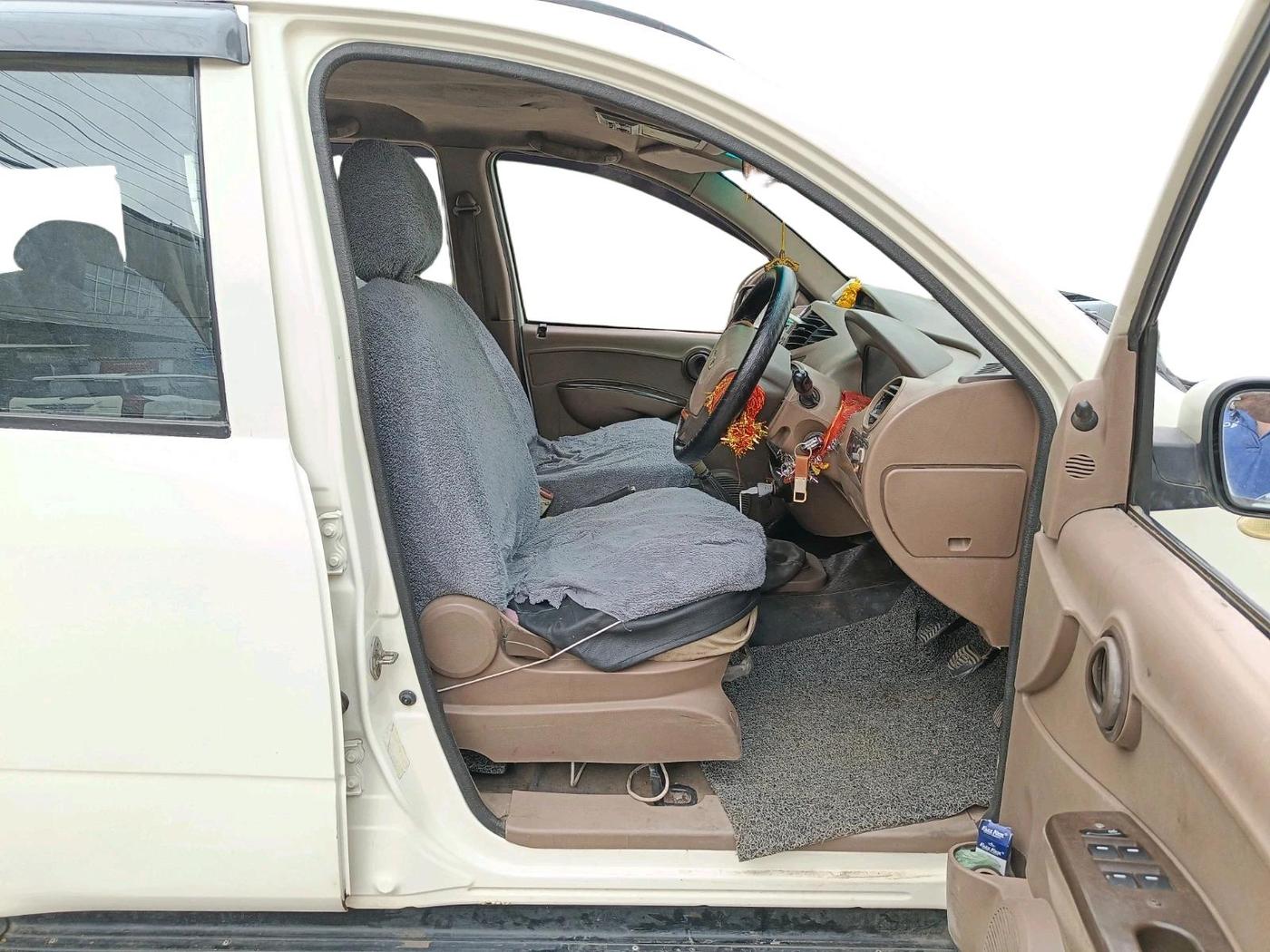 2012 Mahindra Xylo D4, Diesel, Manual, 1,74,225 km, interior