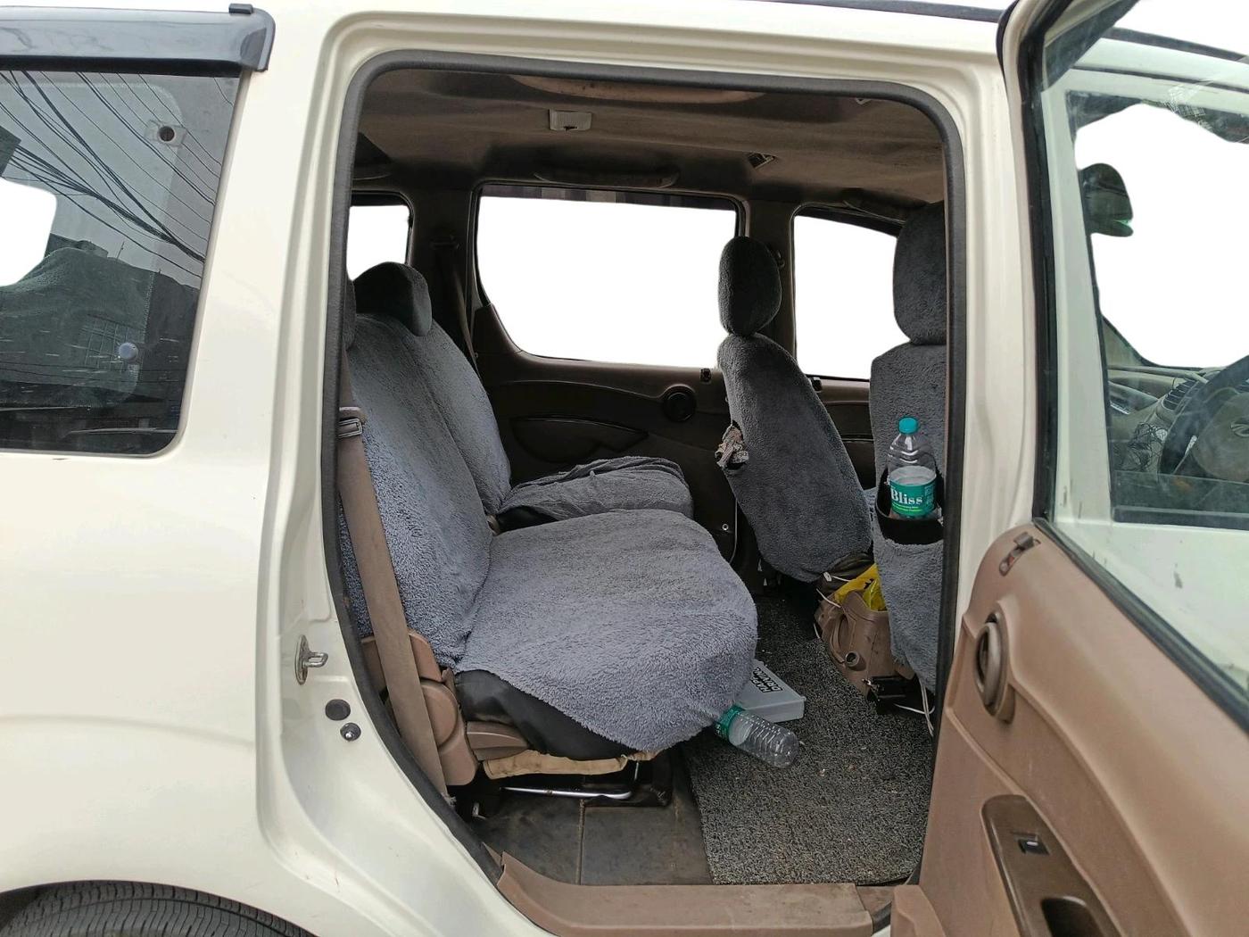 2012 Mahindra Xylo D4, Diesel, Manual, 1,74,225 km, interior