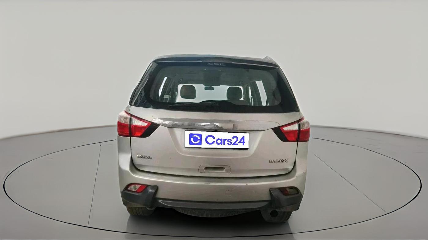 2017 ISUZU MU-X 4x2 AT, Diesel, Automatic, 1,45,516 km, exterior