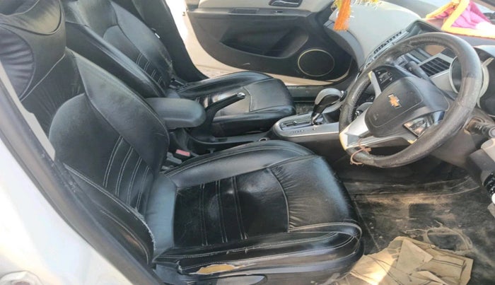 2011 Chevrolet Cruze LTZ AT, Diesel, Automatic, 1 km, interior